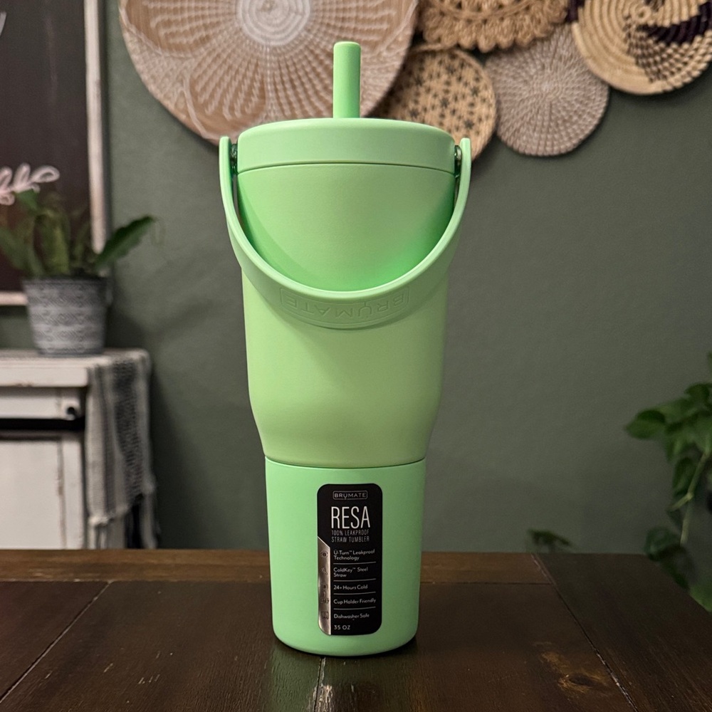 BruMate Resa 35oz in Kiwi! New!